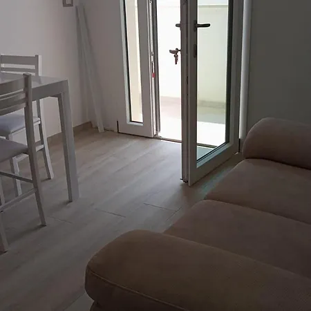 Giulia's House Feriehus Veglie